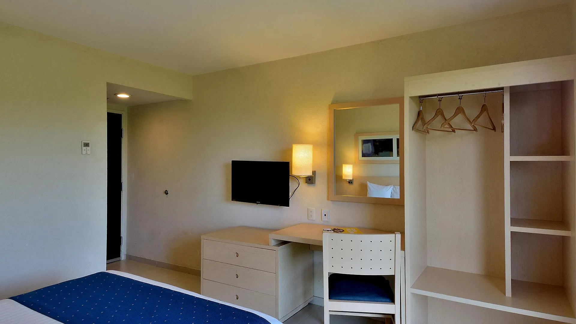 City Express Suites By Marriott プレヤデルカーメン メキシコ
